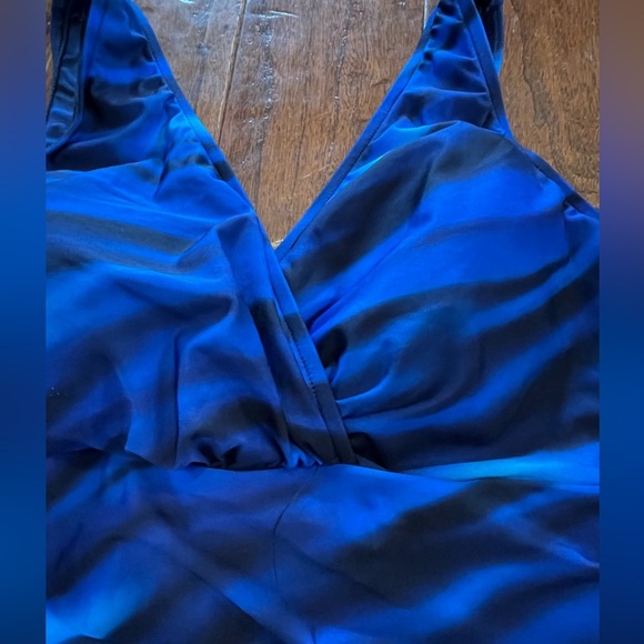 Trimshaper Swimwear Size 24 - Picture 6 of 8